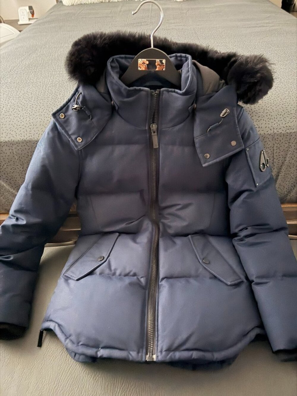 Moose Knuckles Women Puffer mid length winter jacket